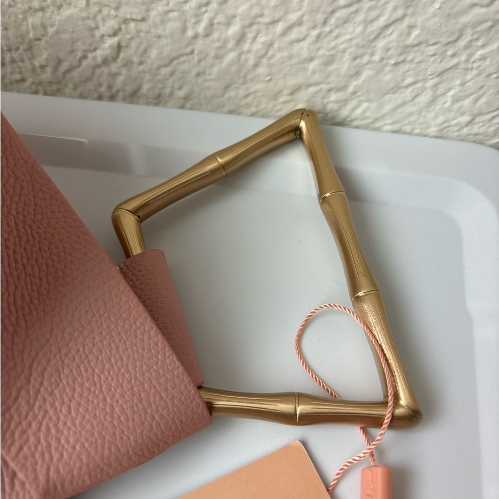 NWT Cult Gaia Mini Astraea Tote in Dusty Pink - Picture 7 of 8